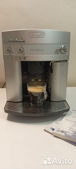 Кофемашина Delonghi Magnifica