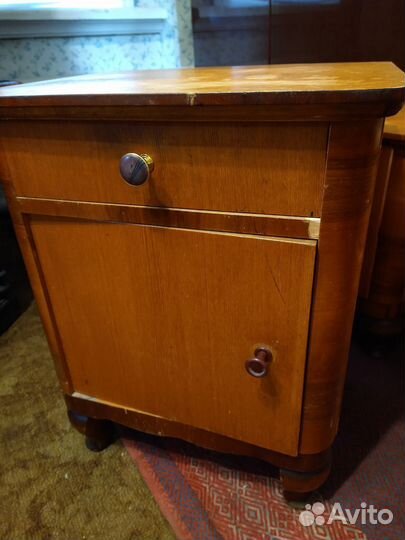 Тумба прикроватная от рижской фабрики