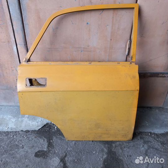 Дверь Москвич 2140