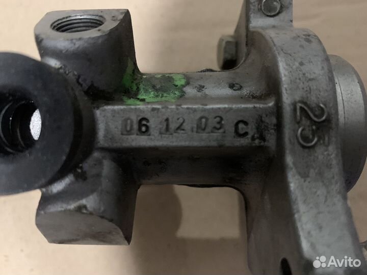 Главный тормозной цилиндр Mercedes-Benz ML163