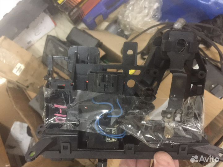 Блок управления печкой климатом toyota ae100 ae101