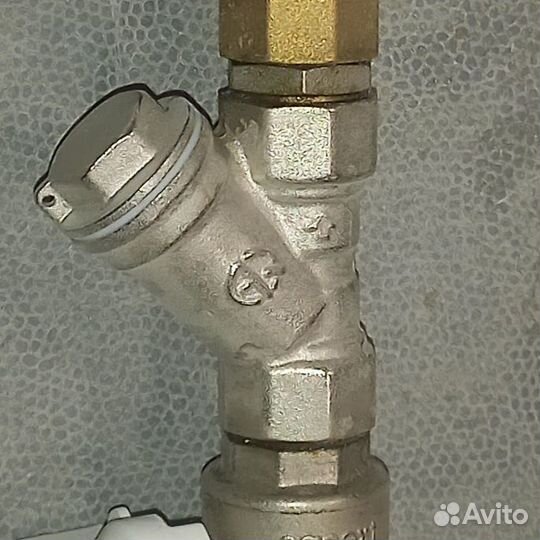 Счетчик воды.клапан и.кран