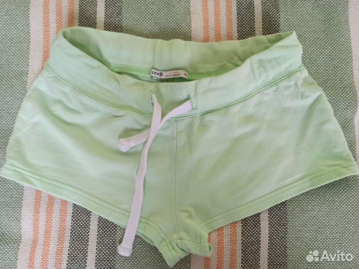 Шорты женские