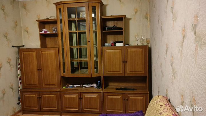 Стенка в гостиную бу