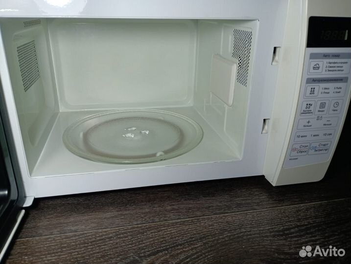 Микроволновая печь
