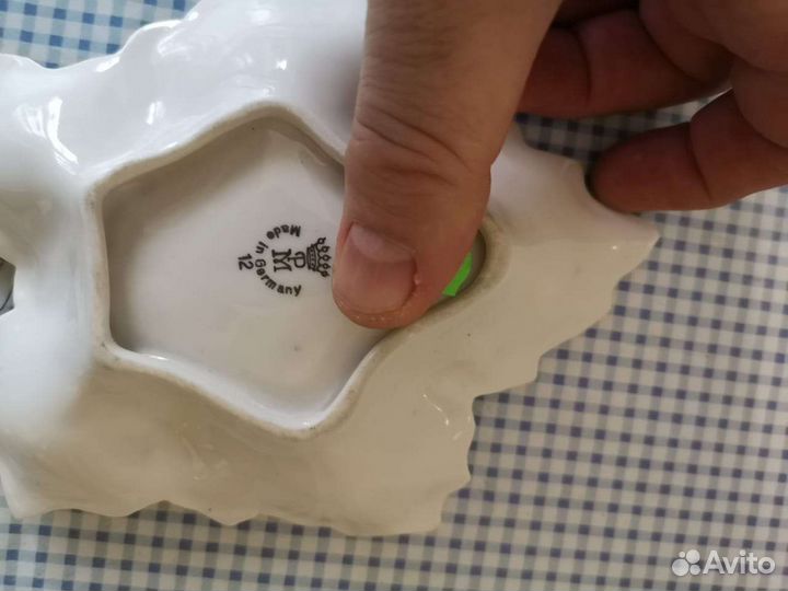 Фарфоровый листок, пепельница