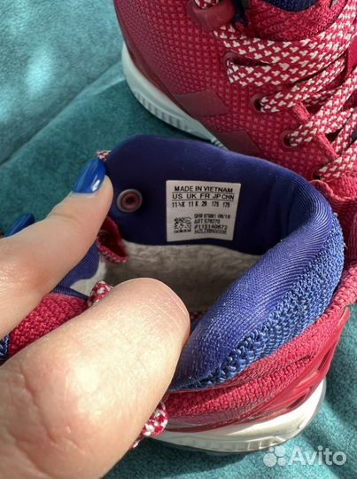 Кроссовки adidas