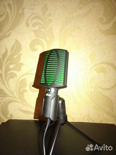 Микрофон проводной