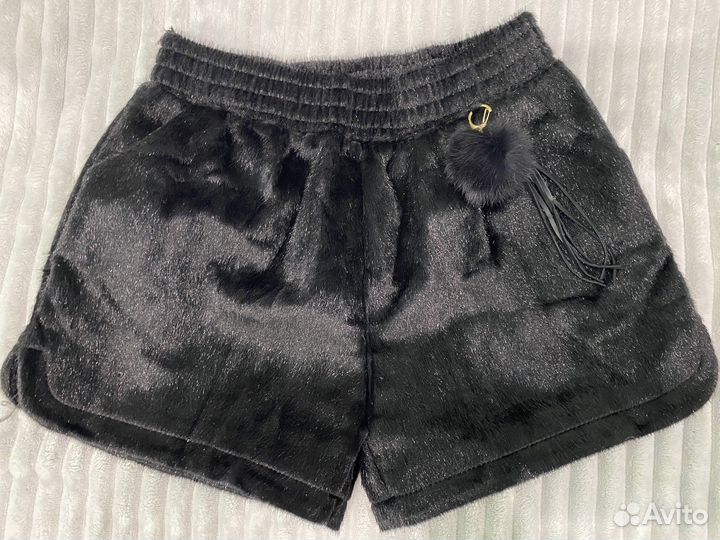 Шорты женские
