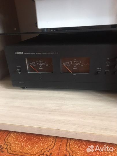 Транзисторный усилитель звука Yamaha V2