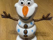 Танцующий снеговик Олаф