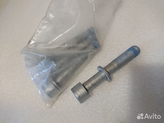 Болт тормозного механизма мерседес W240 Maybach