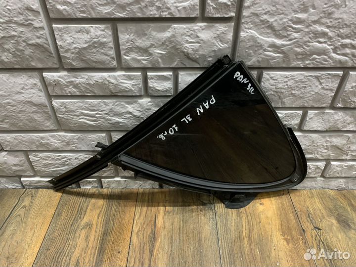 Porsche Panamera Стекло двери задней левой