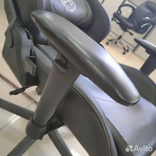 Кресло игровое