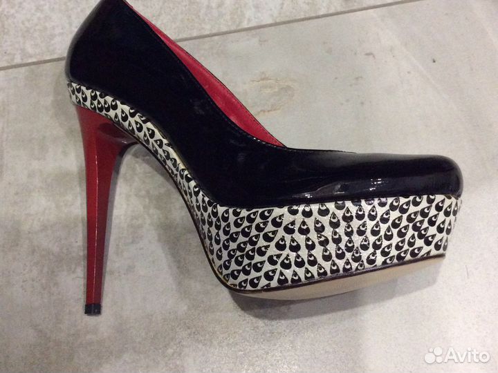 Туфли женские 39—40