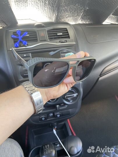 Солнцезащитные мужские очки