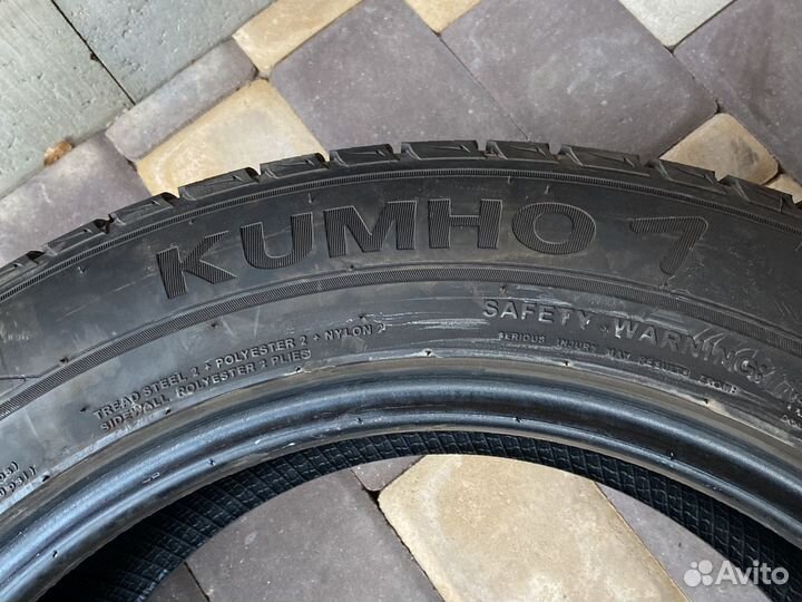 Kumho Crugen Premium KL33 225/60 R18 104V