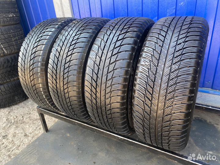 Bridgestone Blizzak LM-001 225/55 R17