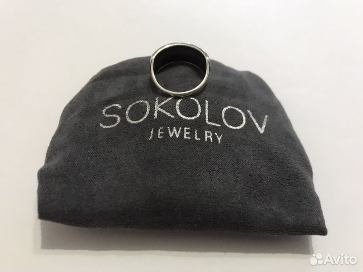 Серебряное кольцо