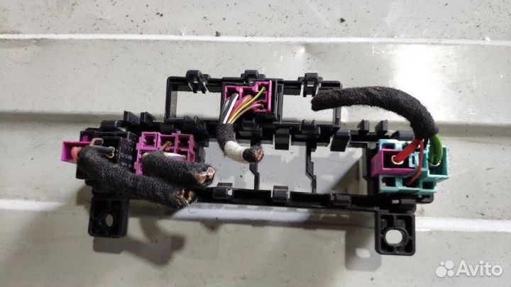 Блок реле электронный Audi A4 B7 седан ALZ 127366