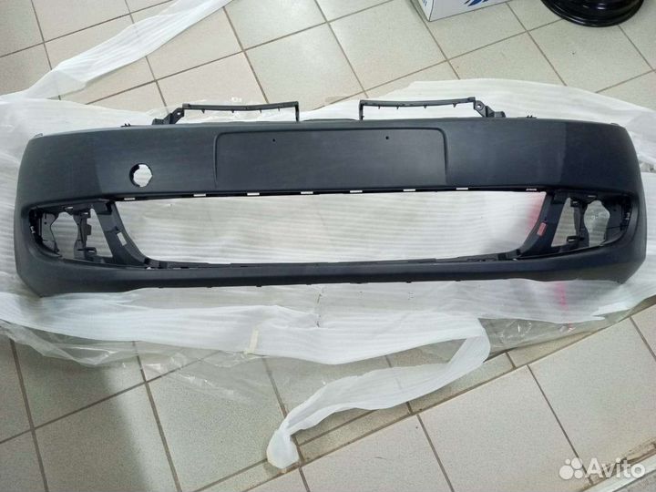 Передний бампер Golf 6