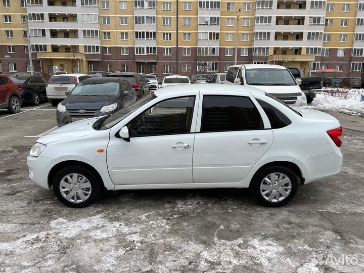 LADA Granta 1.6 МТ, 2012, 212 000 км
