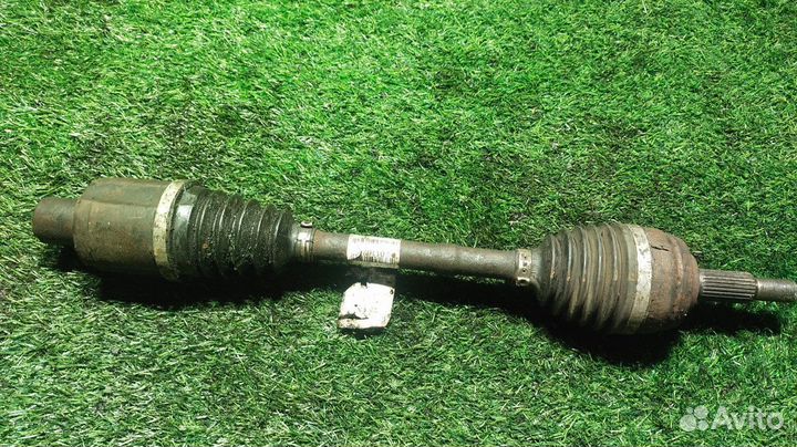 Полуось передняя правая Renault Duster