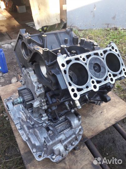 Блок двигателя audi а6с5 2.5 AKN