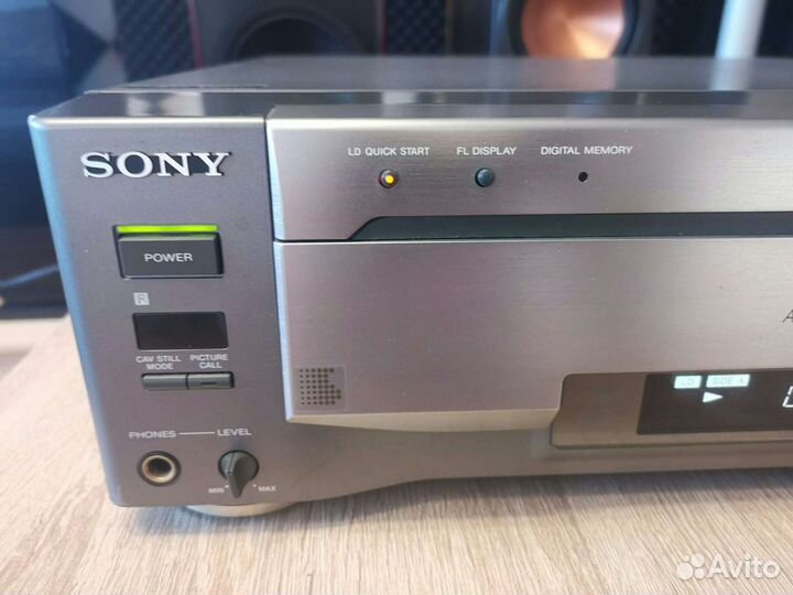 Sony MDP-A7 CD / CDV / LD Player, Hi-End