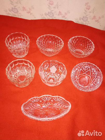 Хрустальные вазы, салатники, кружка, конфетницы и