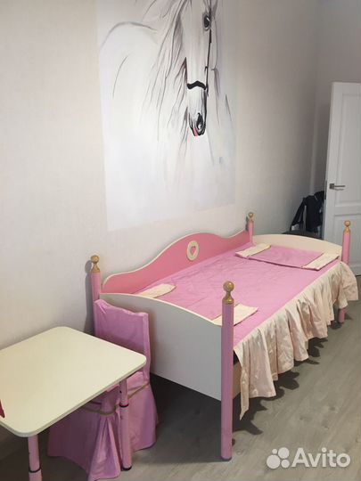 Детская мебель для девочки