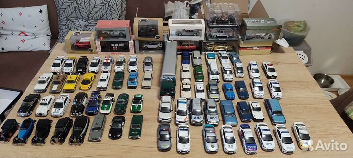 Модели автомобилей 1:43 Schuco, minichamps