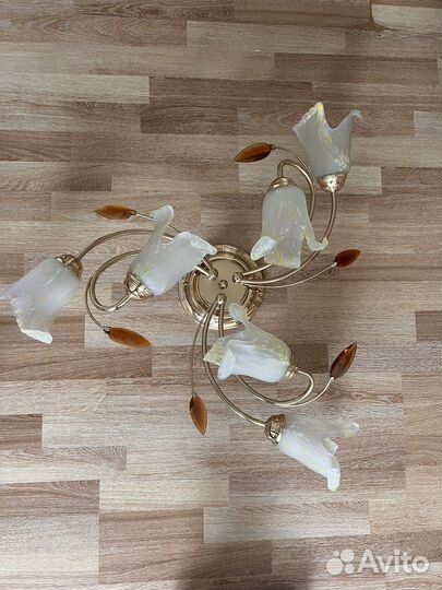 Люстра 6 ламп