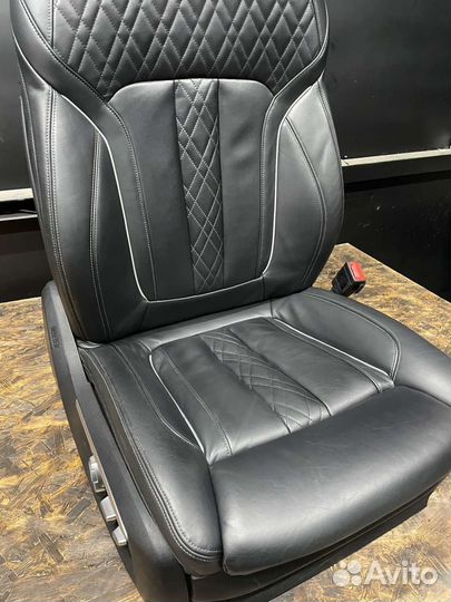 Комфортные сиденья bmw в Toyota LC200
