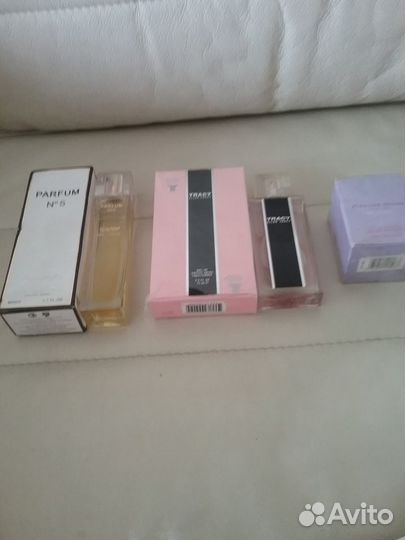 Parfum N 5-Фран, Lauder Intuitionin U.S.A, deodora