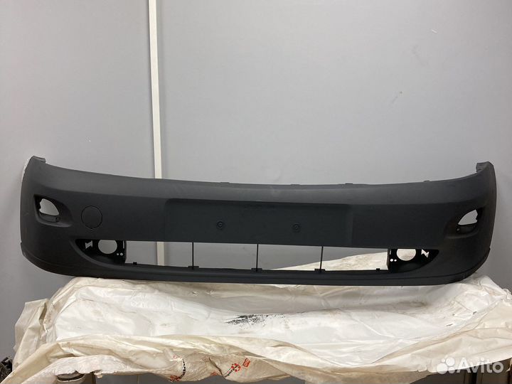 Передний бампер Форд Фокус1