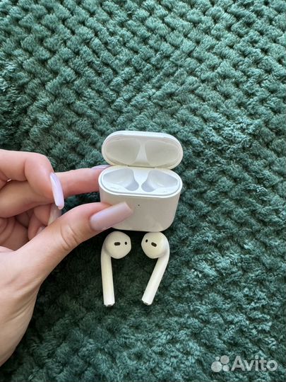 Airpods 2