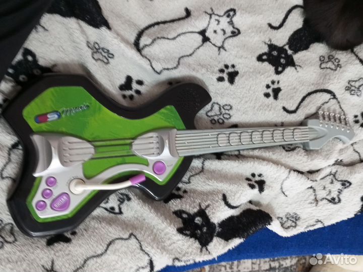 Детская гитара
