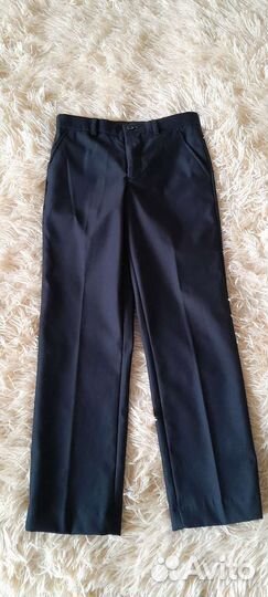 Школьный костюм новый