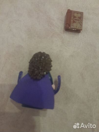 Фигурка лего Агата Хакркнес