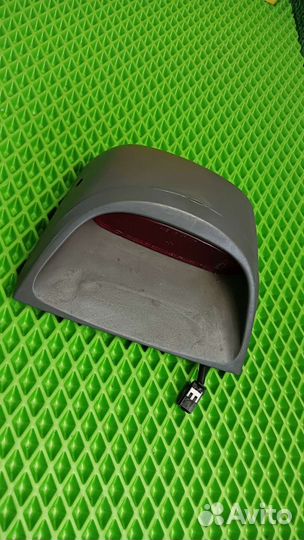 Центральный стоп-сигнал салона KIA Spectra