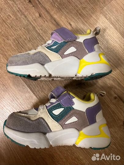 Кроссовки котофей 21