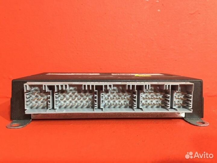 Блок управления пневмо подвеской Audi A6 C6 BDW