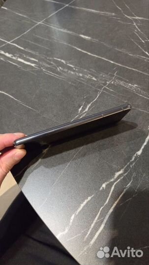 Samsung Galaxy S21, 8/128 ГБ