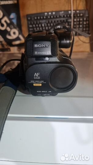 Видеокамера sony