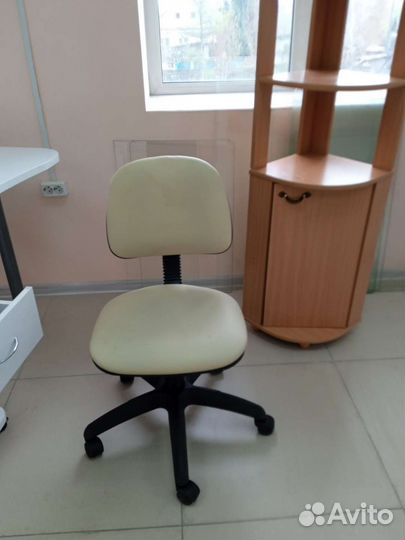 Стул компьютерный