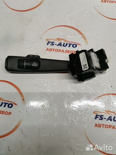 Подрулевой переключатель поворотников Volvo V60