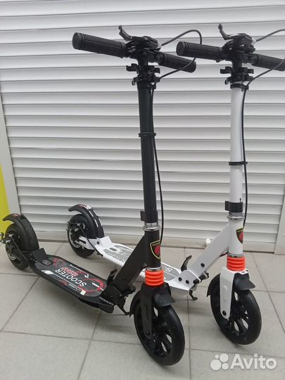 Самокат с дисковым тормозом