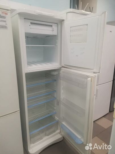 Холодильник Indesit R36NF б/у