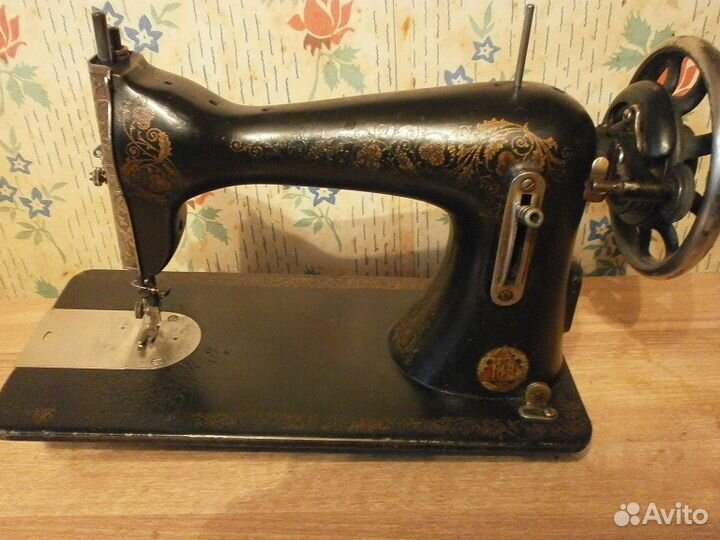 Швейная машинка Подольская 30-х годов
